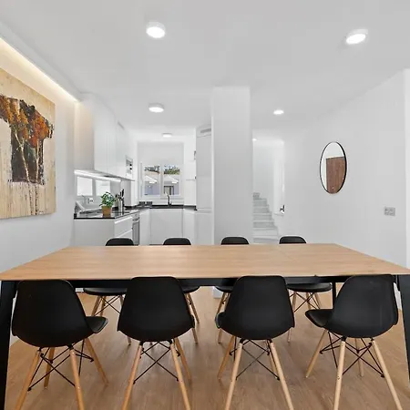 Large And Centrally Located In Puebla Lucia شقة فوينخيرولا