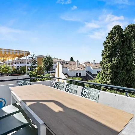 Large And Centrally Located In Puebla Lucia فوينخيرولا